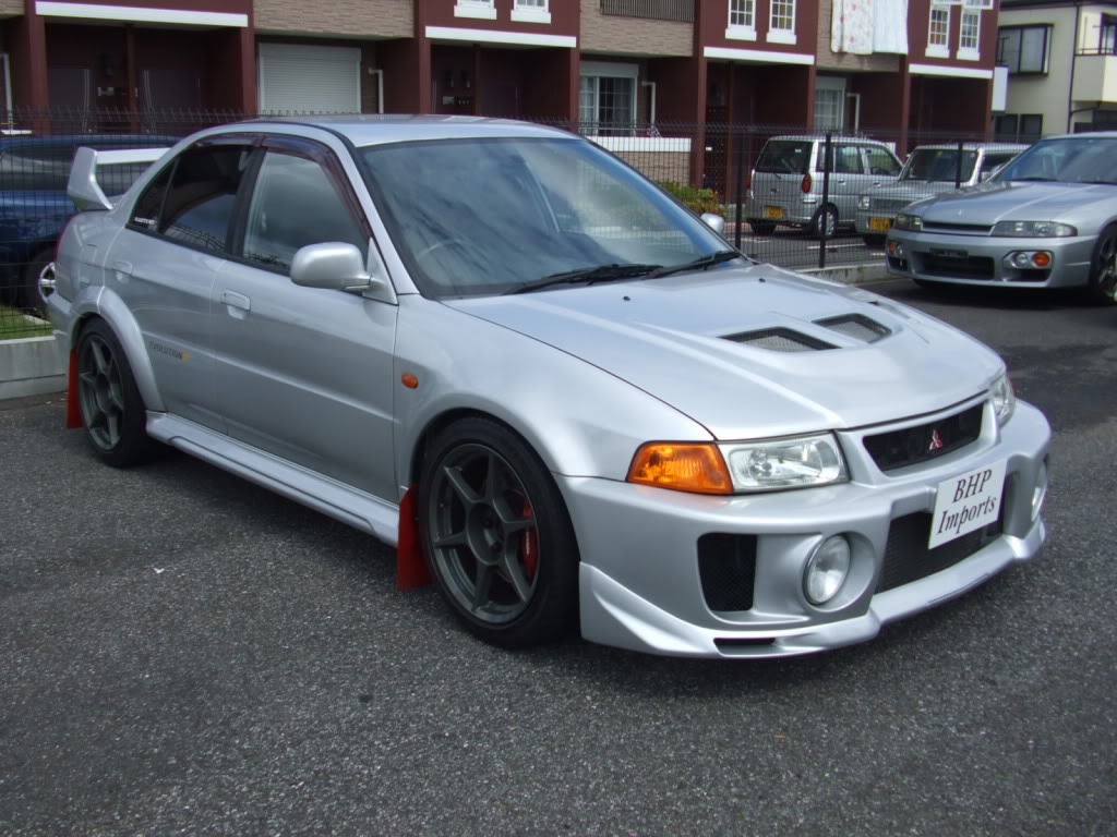 Mitsubishi EVO 5