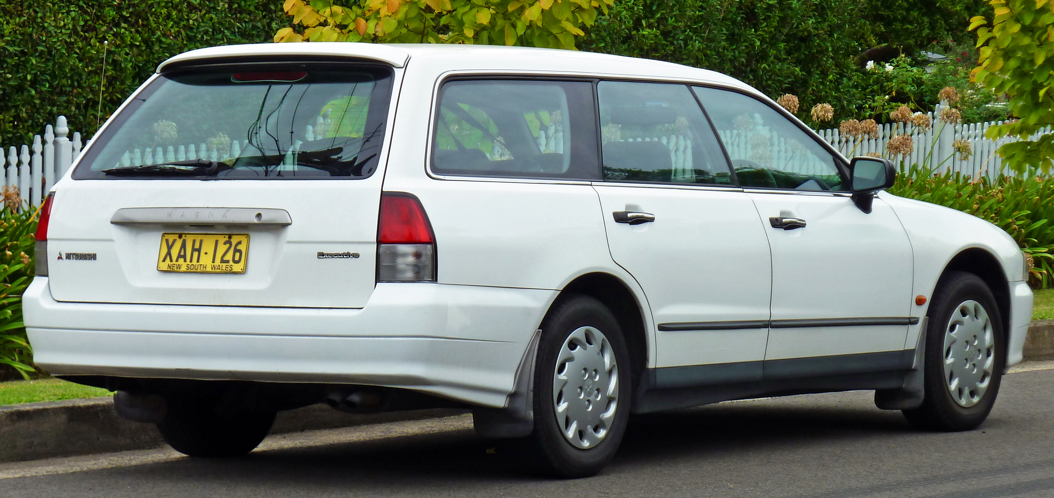 Mitsubishi Verada Station Wagon