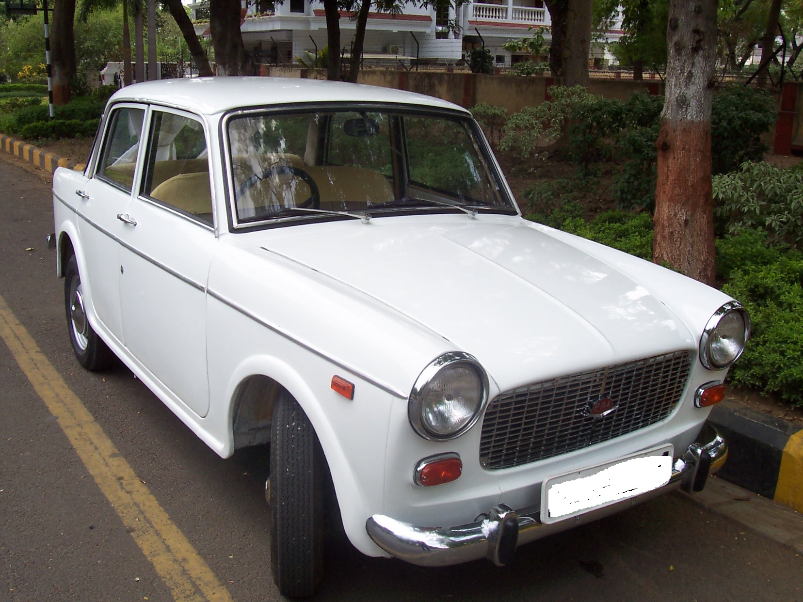 Premier Padmini