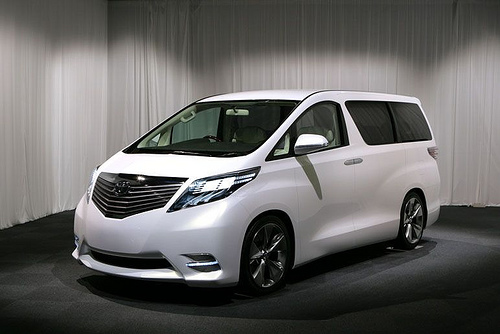 Toyota Alphard II Toyota Alphard II