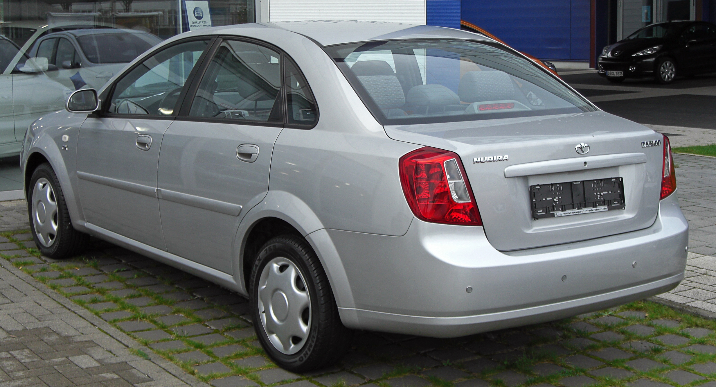 Daewoo Nubira Stufenheck Daewoo Nubira Stufenheck