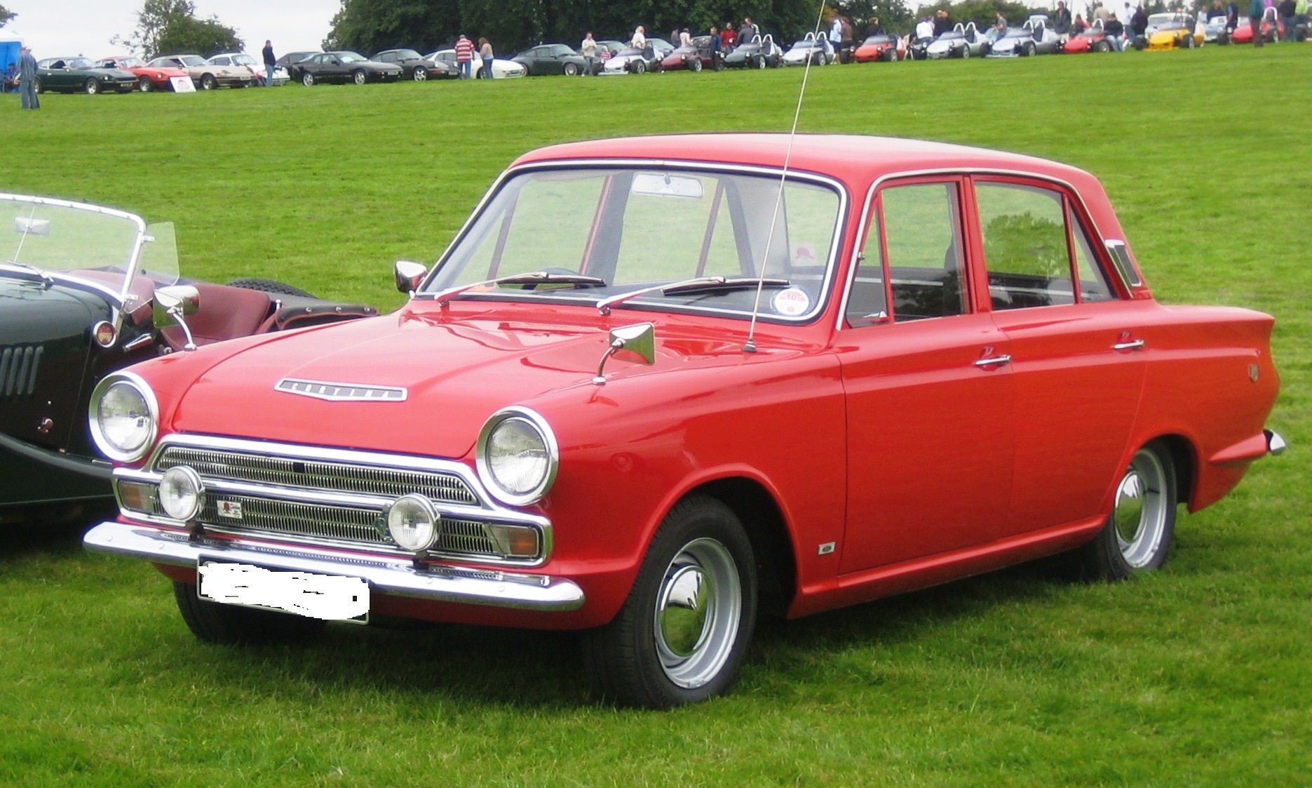 Ford Cortina